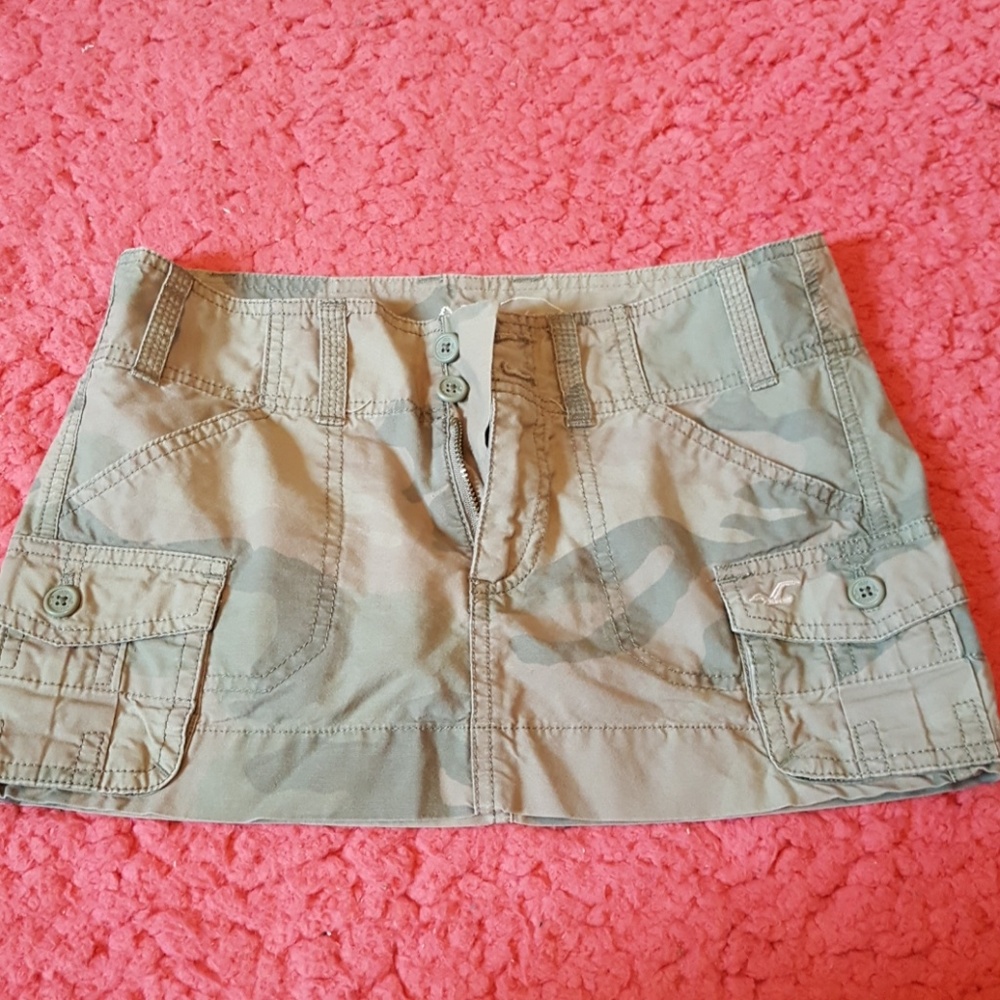 Hollister skirt